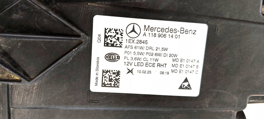Frontscheinwerfer Mercedes-Benz Cla X118 A1189061401 LED Rechts Headlight SCH8096954118za