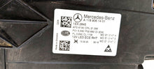 Laden Sie das Bild in den Galerie-Viewer, Frontscheinwerfer Mercedes-Benz Cla X118 A1189061401 LED Rechts Headlight SCH8096954118za