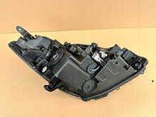 Laden Sie das Bild in den Galerie-Viewer, Frontscheinwerfer Toyota Yaris XXX9809XM Links Scheinwerfer Headlight SCH5538537247gm