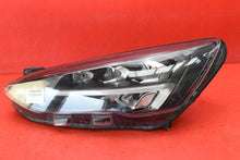 Laden Sie das Bild in den Galerie-Viewer, Frontscheinwerfer Ford Focus MX7B-13E015-ED Links Scheinwerfer Headlight SCH7991809842cy