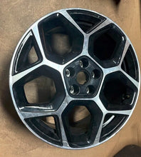 Laden Sie das Bild in den Galerie-Viewer, 1x Alufelge 18 Zoll 8.0" 5x108 48ET Glanz Schwarz 9843281680 Citroën I Astra L FEL4360485458qc
