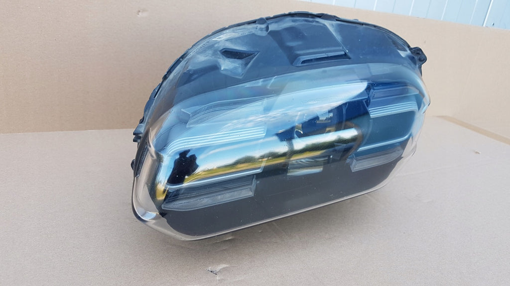Frontscheinwerfer Porsche Taycan 9J1941031E Full LED Links Headlight SCH9806661678fx