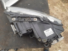 Load image into Gallery viewer, Frontscheinwerfer Audi A8 4E0941003BR Xenon Rechts Scheinwerfer Headlight