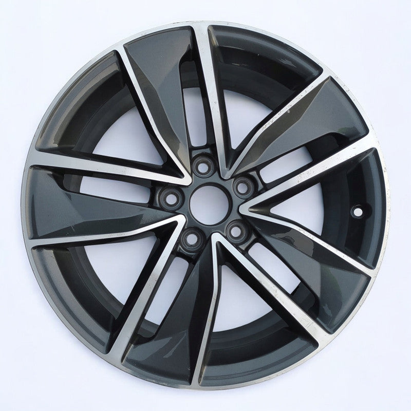 1x Alufelge 18 Zoll 7.0" 5x112 43ET 8U0601025AH Audi Q3 Rim Wheel