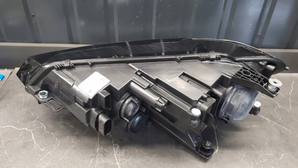 Frontscheinwerfer VW Touran 5TB941006C LED Rechts Scheinwerfer Headlight SCH3221473065ej