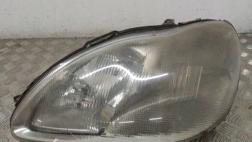 Frontscheinwerfer Mercedes-Benz 0301153271 Links Scheinwerfer Headlight SCH1095293595ug
