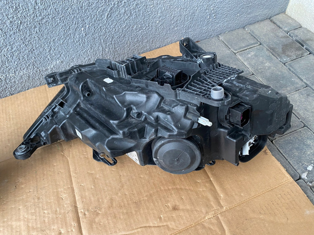 Frontscheinwerfer Audi A1 82A941033D Full LED Ein Satz Scheinwerfer Headlight