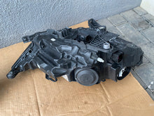 Load image into Gallery viewer, Frontscheinwerfer Audi A1 82A941033D Full LED Ein Satz Scheinwerfer Headlight