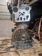 Laden Sie das Bild in den Galerie-Viewer, Motor Renault Megane II F4R774 2.0 83TKm 2008 Benzin Engine Unkomplett