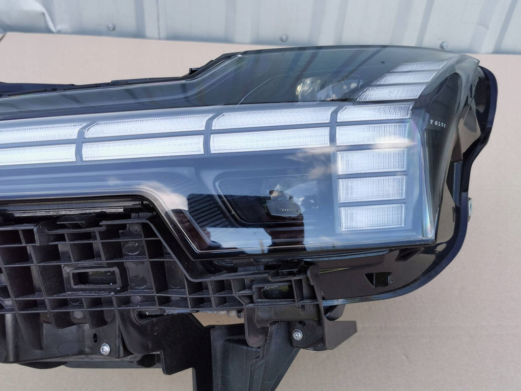 Frontscheinwerfer Volvo 80000401 Links Scheinwerfer Headlight SCH6993027795kl