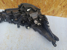 Laden Sie das Bild in den Galerie-Viewer, Frontscheinwerfer Toyota 81110-02S70 Full LED Links Scheinwerfer Headlight SCH9563059783dm
