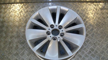 Laden Sie das Bild in den Galerie-Viewer, 1x Alufelge 18 Zoll 8.0" 5x120 24ET Glanz Silber 6767827 BMW 7 E65 E66 Rim Wheel FEL8489788080zp