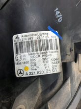 Load image into Gallery viewer, Frontscheinwerfer Mercedes-Benz W221 A2218202561 Links Scheinwerfer Headlight SCH7901233661uu
