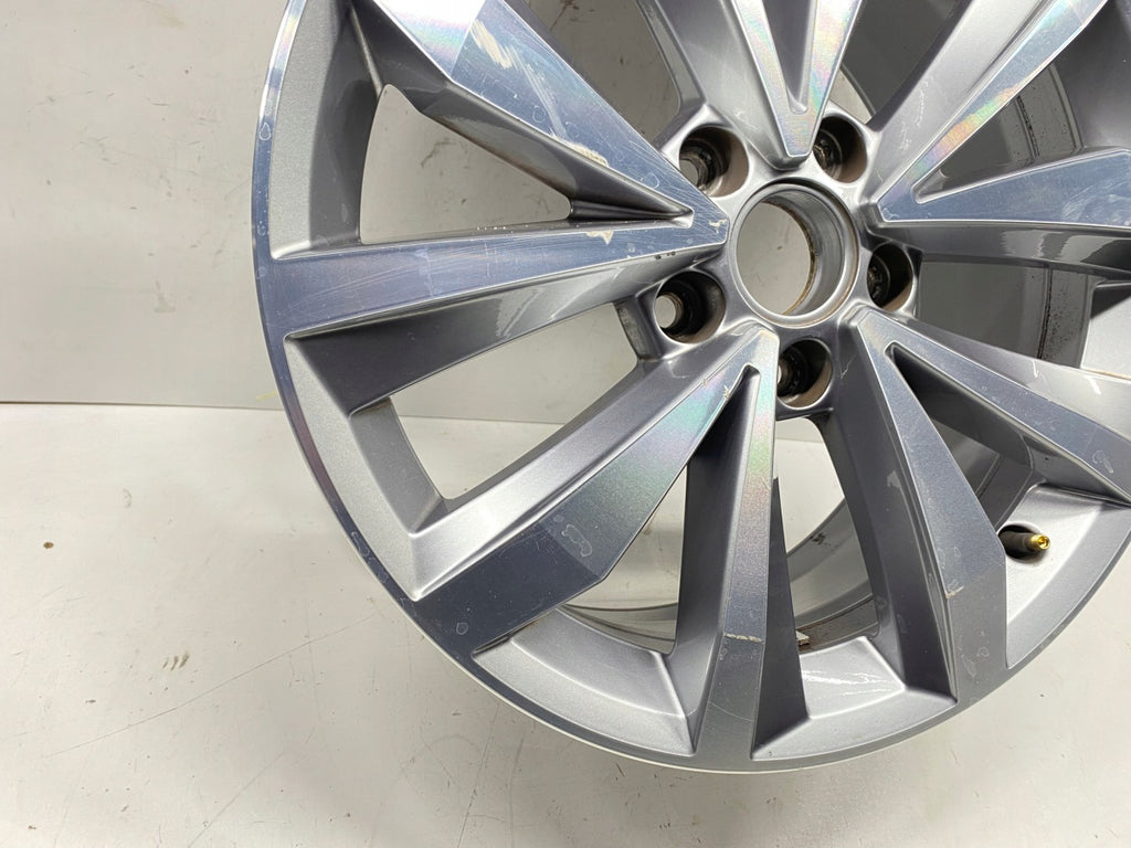 1x Alufelge 17 Zoll 7.0" 5x112 45ET Glanz Silber 2GA601025N VW T-Cross Rim Wheel FEL2024302626xe