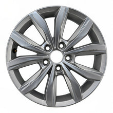 Laden Sie das Bild in den Galerie-Viewer, 1x Alufelge 15 Zoll 5.5&quot; 5x100 40ET Glanz Silber 2G0601025 VW Polo Rim Wheel