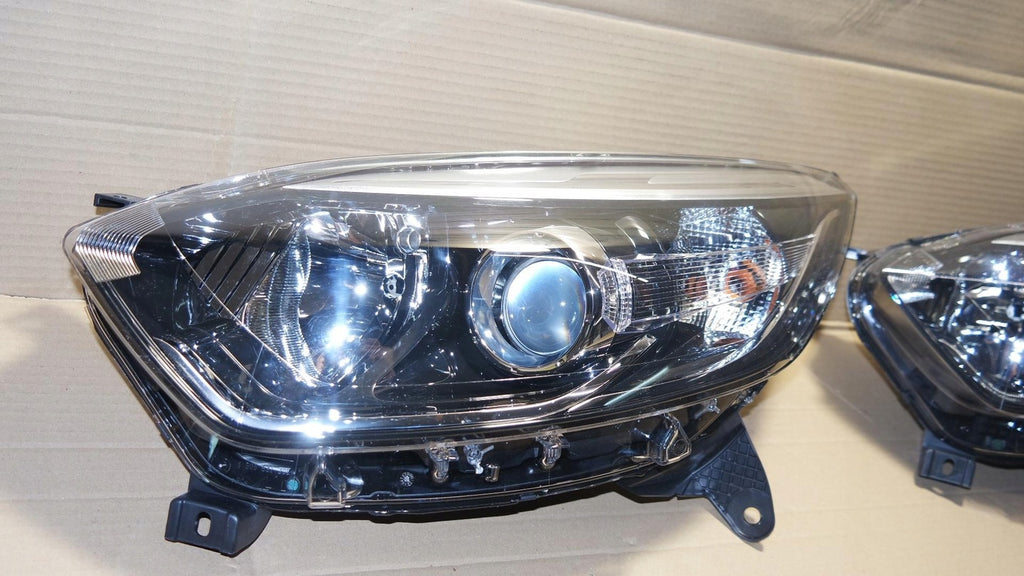 Frontscheinwerfer Renault Captur 260609429R Links Scheinwerfer Headlight