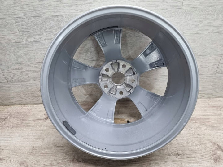 1x Alufelge 17 Zoll 7.5" 5x112 46ET Glanz Silber 5FA601025C Seat Leon Rim Wheel FEL2865550200eg