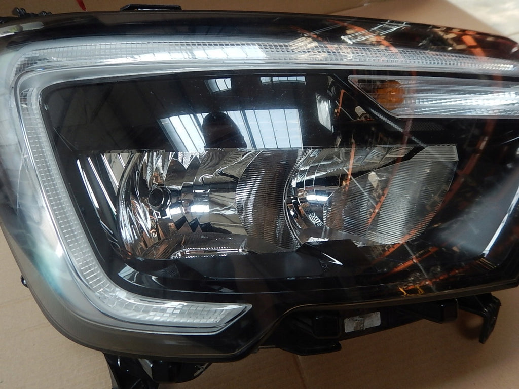 Frontscheinwerfer Renault Master I 260105567R Rechts Scheinwerfer Headlight SCH3482125507ok