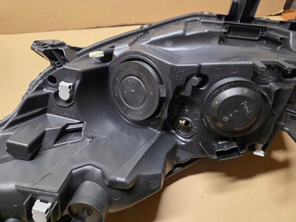 Frontscheinwerfer Renault Scenic 260108250R Rechts Scheinwerfer Headlight SCH8749436098su
