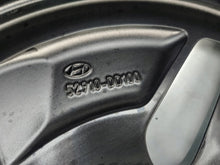 Load image into Gallery viewer, 1x Alufelge 17 Zoll 7.0" 5x114.3 50ET 52910DD100 Hyundai Kona Rim Wheel FEL7201755124oj
