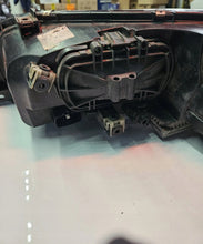 Laden Sie das Bild in den Galerie-Viewer, Frontscheinwerfer Mazda 6 I F014003907 Rechts Scheinwerfer Headlight SCH3772702854dd