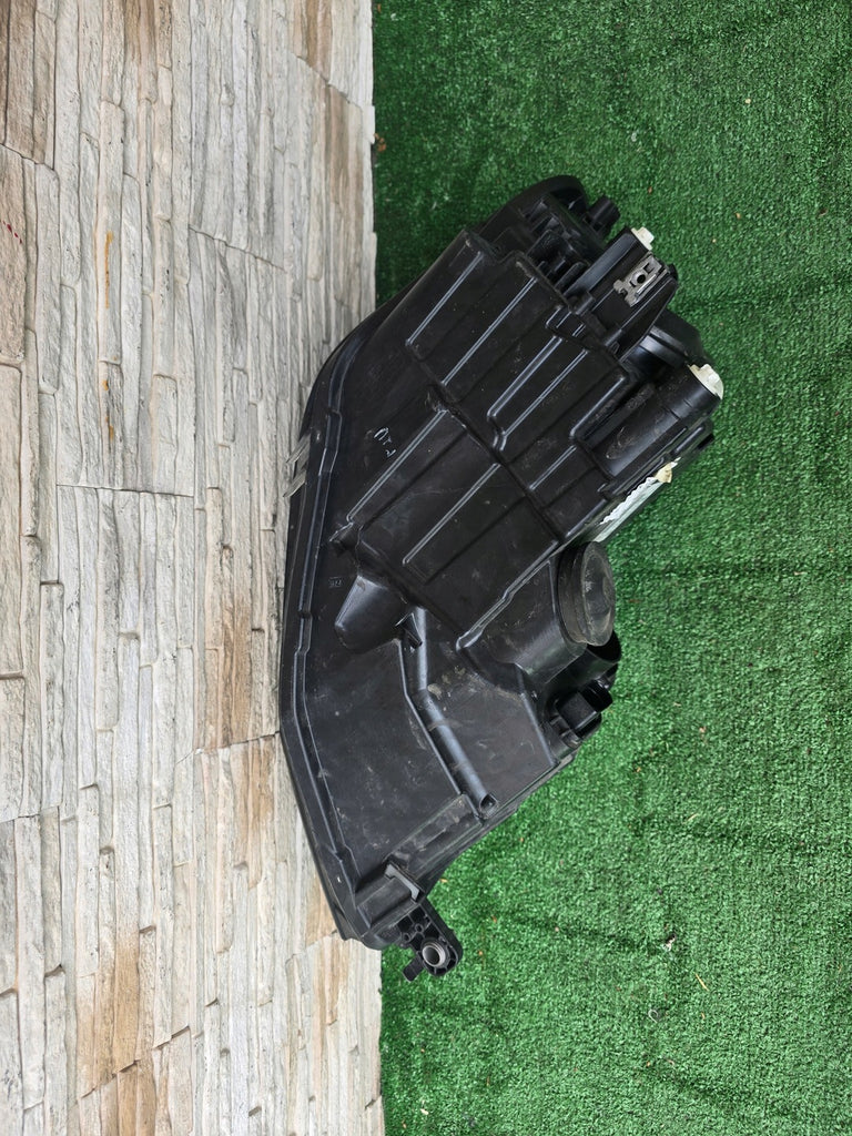 Frontscheinwerfer VW Caddy IV Links Scheinwerfer Headlight SCH4643094950bk