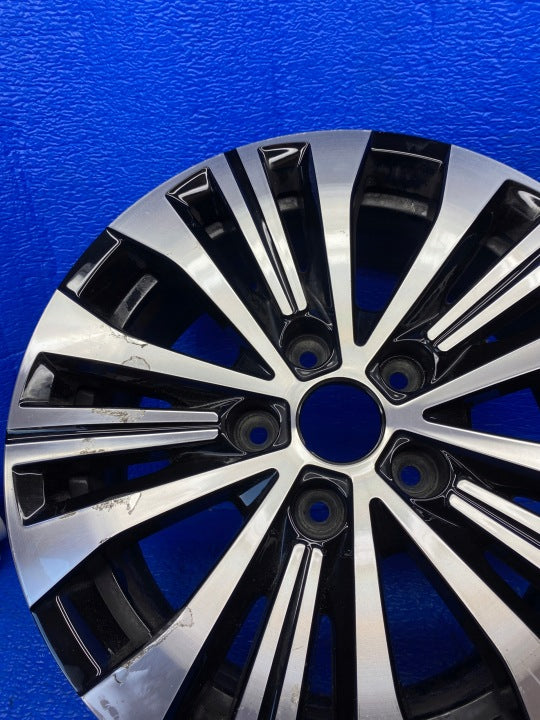 1x Alufelge 16 Zoll 6.5" 5x114.3 44ET Glanz Schwarz 403007870R Renault Zoe FEL5983370497xn