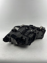 Laden Sie das Bild in den Galerie-Viewer, Frontscheinwerfer BMW 5 G31 G30 8492836-01 LED Rechts Scheinwerfer Headlight SCH4889753575xl