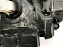 Load image into Gallery viewer, Frontscheinwerfer Toyota Yaris Links Scheinwerfer Headlight SCH3330213192om