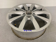 Load image into Gallery viewer, 1x Alufelge 17 Zoll 6.0" 5x112 48ET Glanz Silber 5G0601025K VW Golf Vii FEL6575203085ov