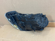 Load image into Gallery viewer, Frontscheinwerfer Porsche 911 996 98663103207 Rechts Scheinwerfer Headlight SCH2394600814fu