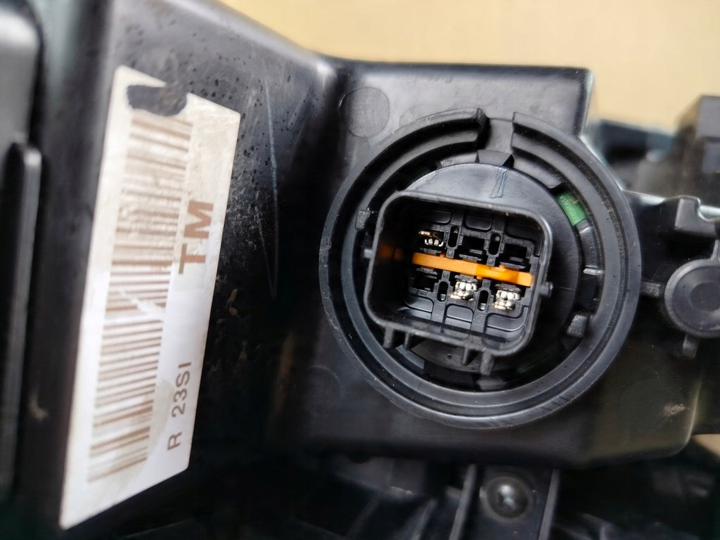 Frontscheinwerfer Hyundai Santa Fe IV 9220781000 LED Rechts oder Links