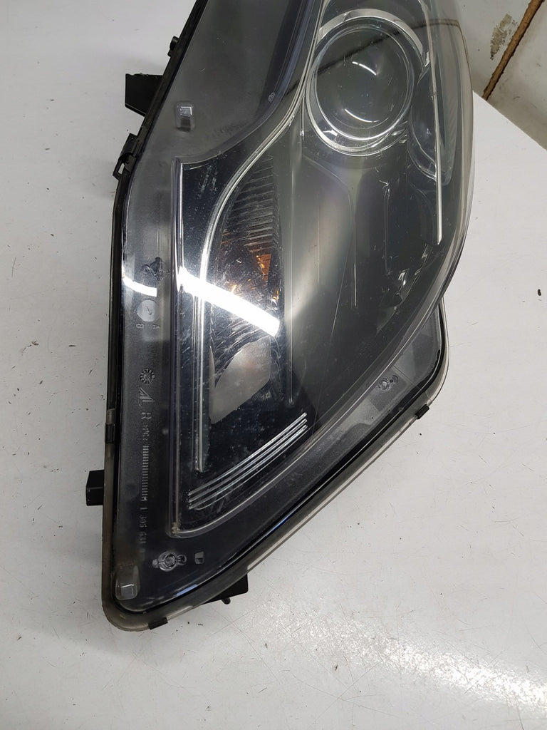 Frontscheinwerfer Opel Zafira C LED Ein Stück (Rechts oder Links) Headlight