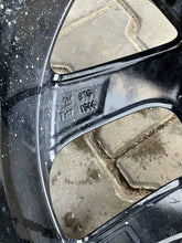 Laden Sie das Bild in den Galerie-Viewer, 1x Alufelge 17 Zoll 7.0" 4x100 44ET Opel Corsa E Rim Wheel FEL1332369508fx