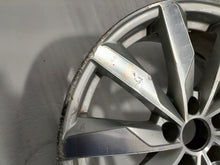 Laden Sie das Bild in den Galerie-Viewer, 1x Alufelge 18 Zoll 8.0" 5x112 40ET Silber 8W0601025S Audi A4 B9 Rim Wheel FEL3009768384nh