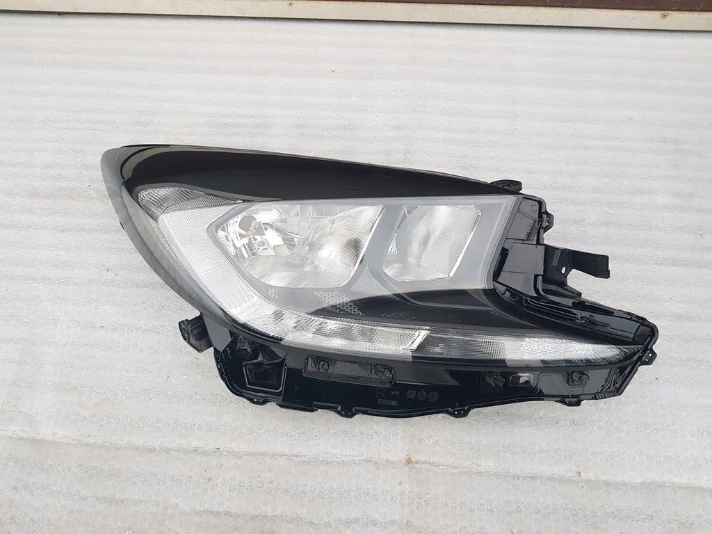 Frontscheinwerfer Toyota Aygo X 0H-31 Ein Satz Scheinwerfer Headlight SCH7490371762zh