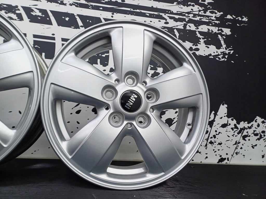 4x Alufelge 15 Zoll 5.5" 5x112 46ET Glanz Silber 6855101 Mini Rim Wheel FEL1001994297ax
