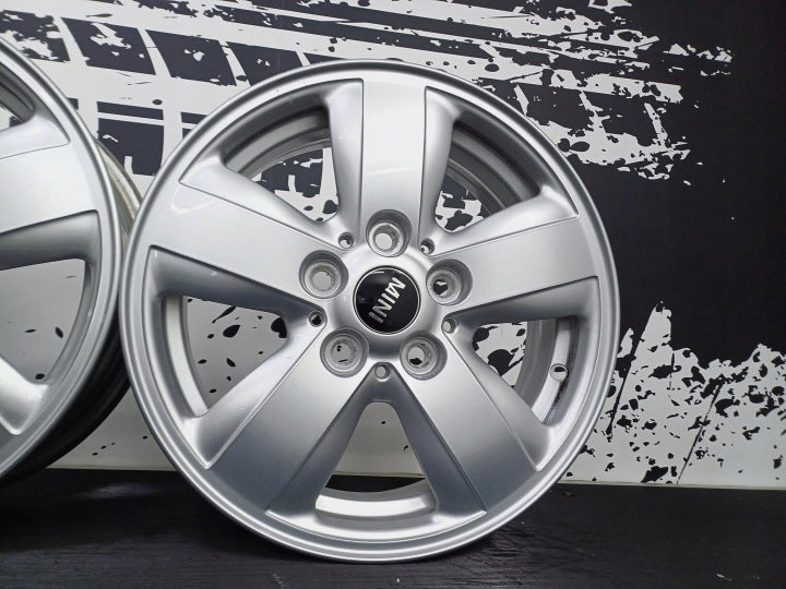 4x Alufelge 15 Zoll 5.5" 5x112 46ET Glanz Silber 6855101 Mini Rim Wheel FEL1001994297ax
