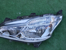 Laden Sie das Bild in den Galerie-Viewer, Frontscheinwerfer Peugeot 208 9802221880 Links Scheinwerfer Headlight SCH6586435621nv