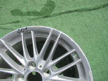 Laden Sie das Bild in den Galerie-Viewer, 1x Alufelge 17 Zoll 8.0" 5x120 53ET Glanz Silber 7846783 BMW 2 F22 1 F21 F20 FEL1766464324mc