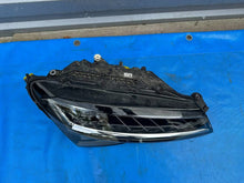 Laden Sie das Bild in den Galerie-Viewer, Frontscheinwerfer Skoda Superb III 3V1941016E LED Rechts Scheinwerfer Headlight