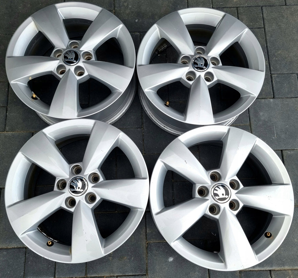 4x Alufelge 15 Zoll 6.0" 5x100 37ET Glanz Silber 5JA601025 Skoda Fabia Iii FEL6067175356cj