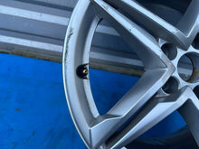 Laden Sie das Bild in den Galerie-Viewer, 1x Alufelge 18 Zoll 8W0601025EC Audi A4 B9 Rim Wheel FEL8011937381el