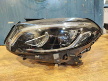 Laden Sie das Bild in den Galerie-Viewer, Frontscheinwerfer Mercedes-Benz W246 W242 A2469062601 Links Headlight SCH7628773290kh