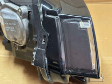 Laden Sie das Bild in den Galerie-Viewer, Frontscheinwerfer VW Sportsvan 517941113A Links Scheinwerfer Headlight SCH1117963078vk