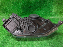 Load image into Gallery viewer, Frontscheinwerfer Skoda Fabia III 6V1941015B Links Scheinwerfer Headlight SCH3096542965lk