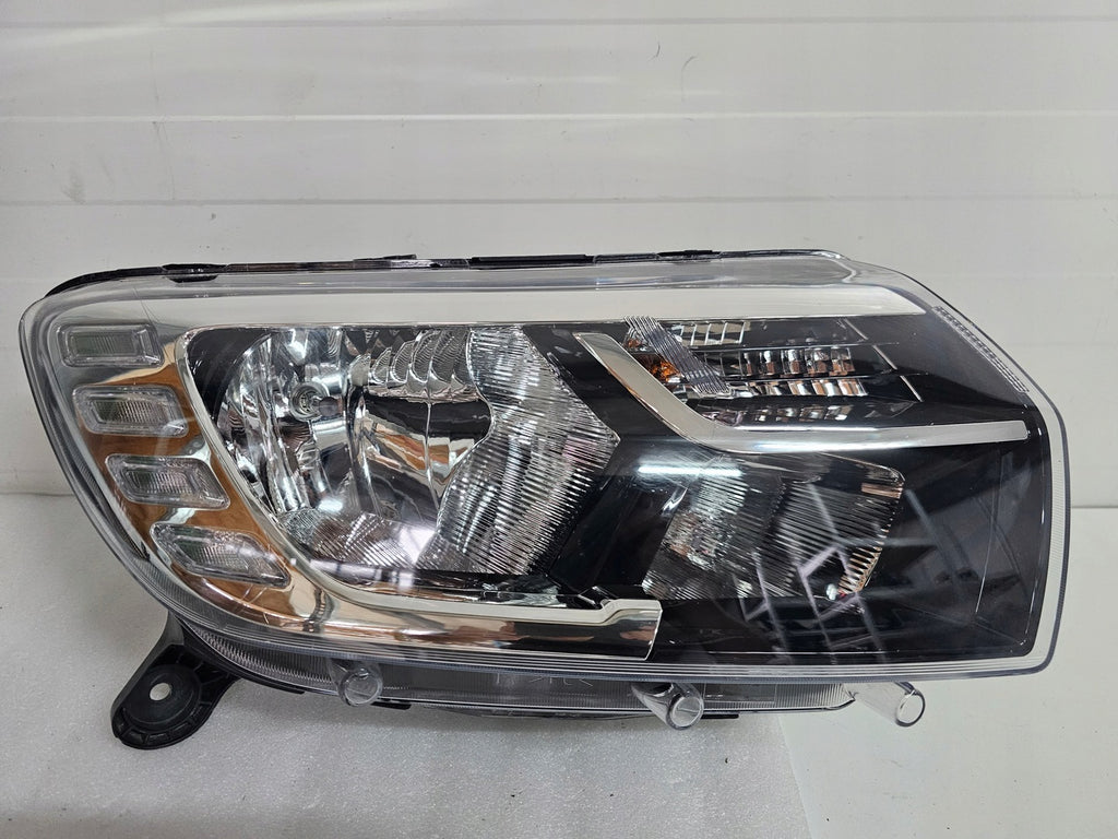 Frontscheinwerfer Dacia Sandero II Rechts Scheinwerfer Headlight