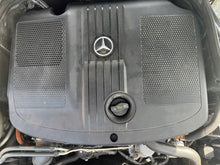 Load image into Gallery viewer, Motor Mercedes-Benz W212 651924 2.2 CDI 240PS 150kW 183TKm Hybrid Unkomplett