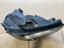 Load image into Gallery viewer, Frontscheinwerfer Audi A3 8V0941006AE Rechts Scheinwerfer Headlight SCH2343108753zg