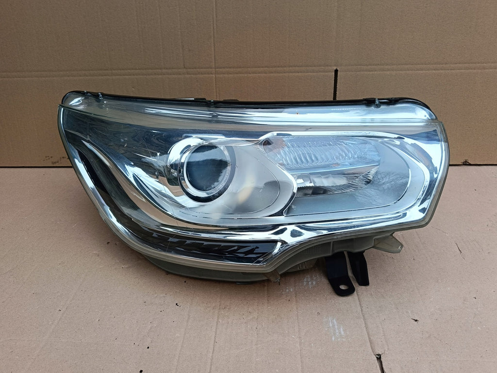 Frontscheinwerfer Citroën C4 9674904980 25C11-T2 Xenon Rechts Headlight